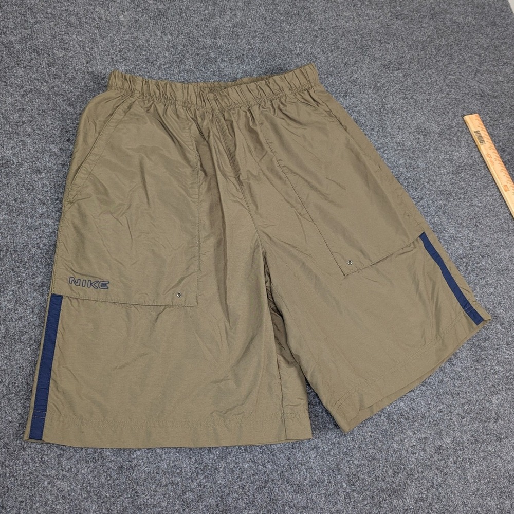 Y2K Nike Mens Large Olive Brown Nylon Mesh Lined Athletic Shorts‎ Silver Tag